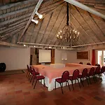 El Rancho Hotell 4*