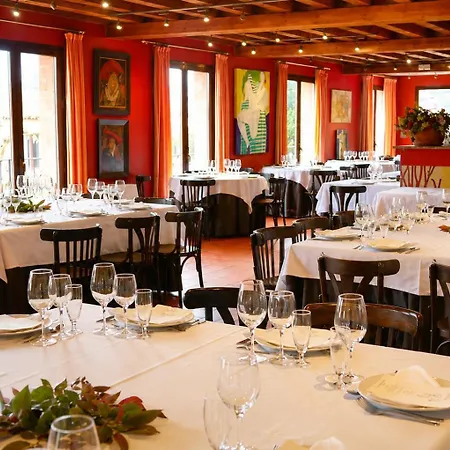 El Rancho Hotel 4*