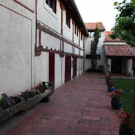 Hotel El Rancho