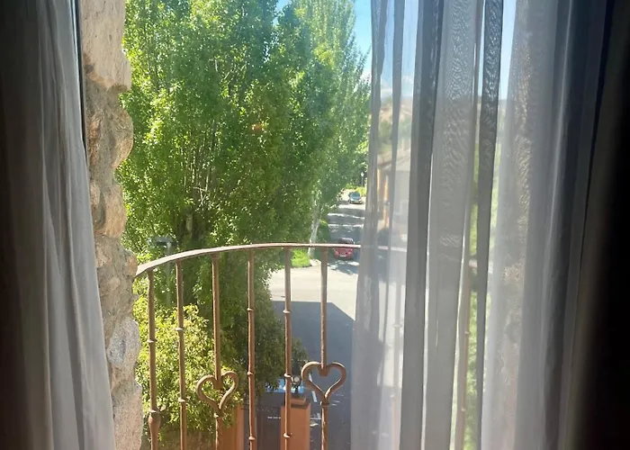 El Rancho Готель 4*