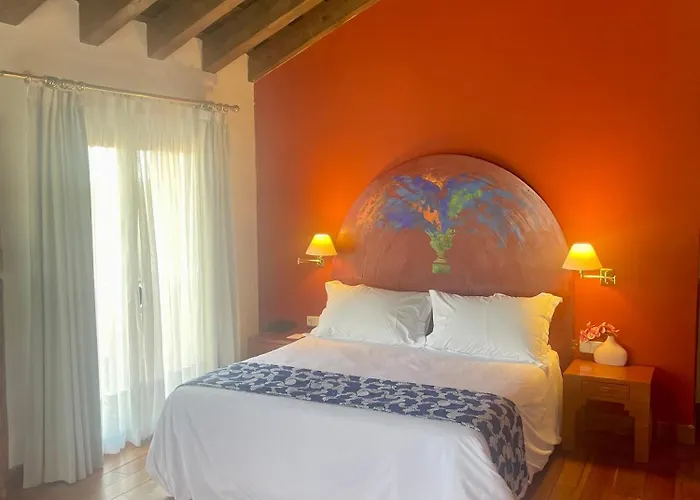 Готель El Rancho